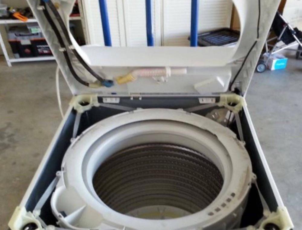 Laundry Appliance Repair Service 1
