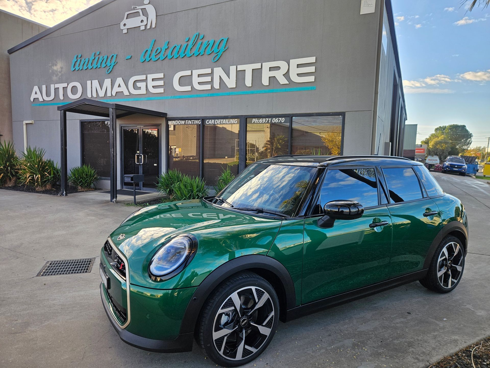 A Blue SUV With A Roof Rack — On Point Detailing Wagga in East Wagga Wagga, NSW