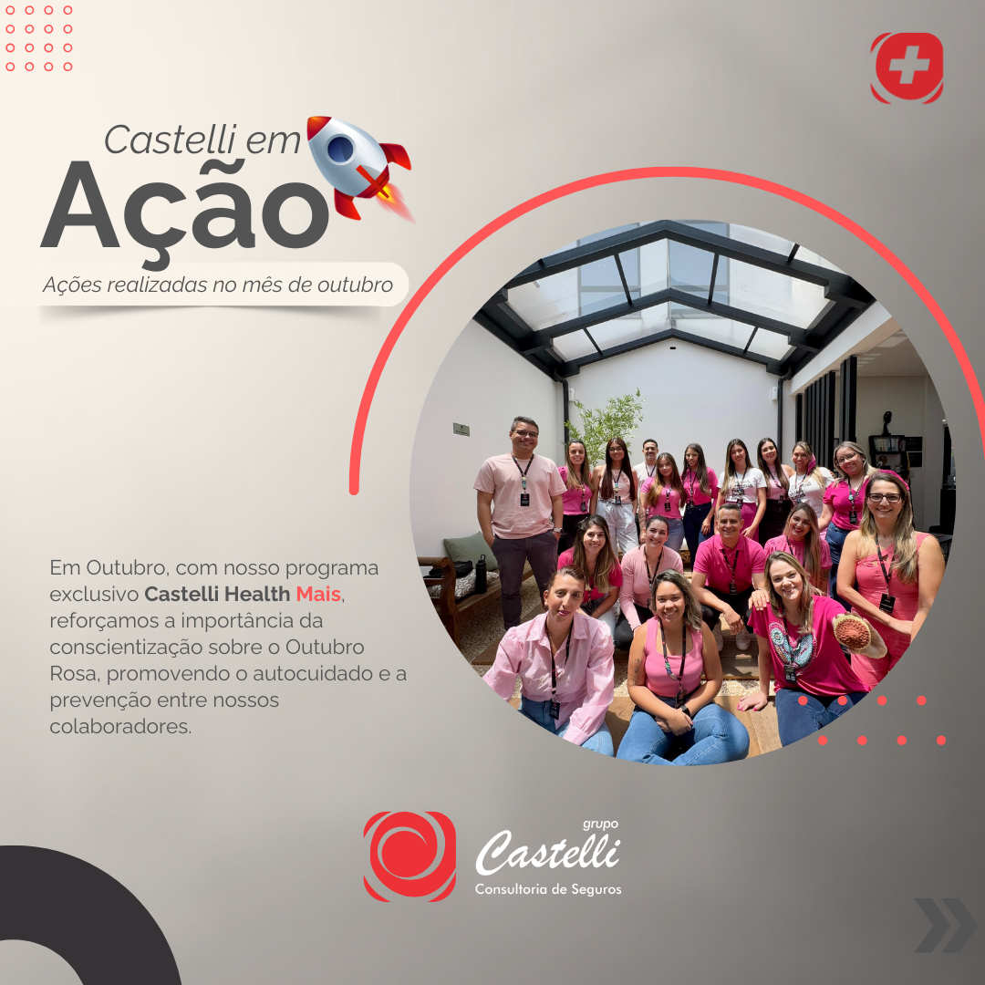 Um grupo de pessoas em pé, uma ao lado da outra, em um armazém.