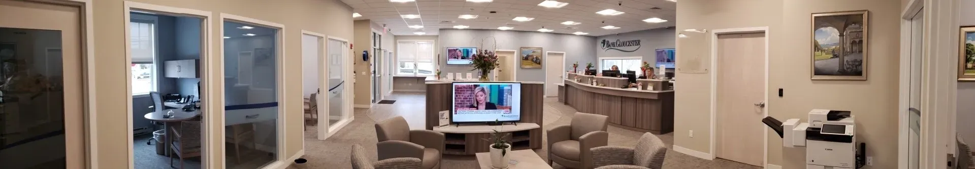A blurry picture of a waiting room in a hospital.