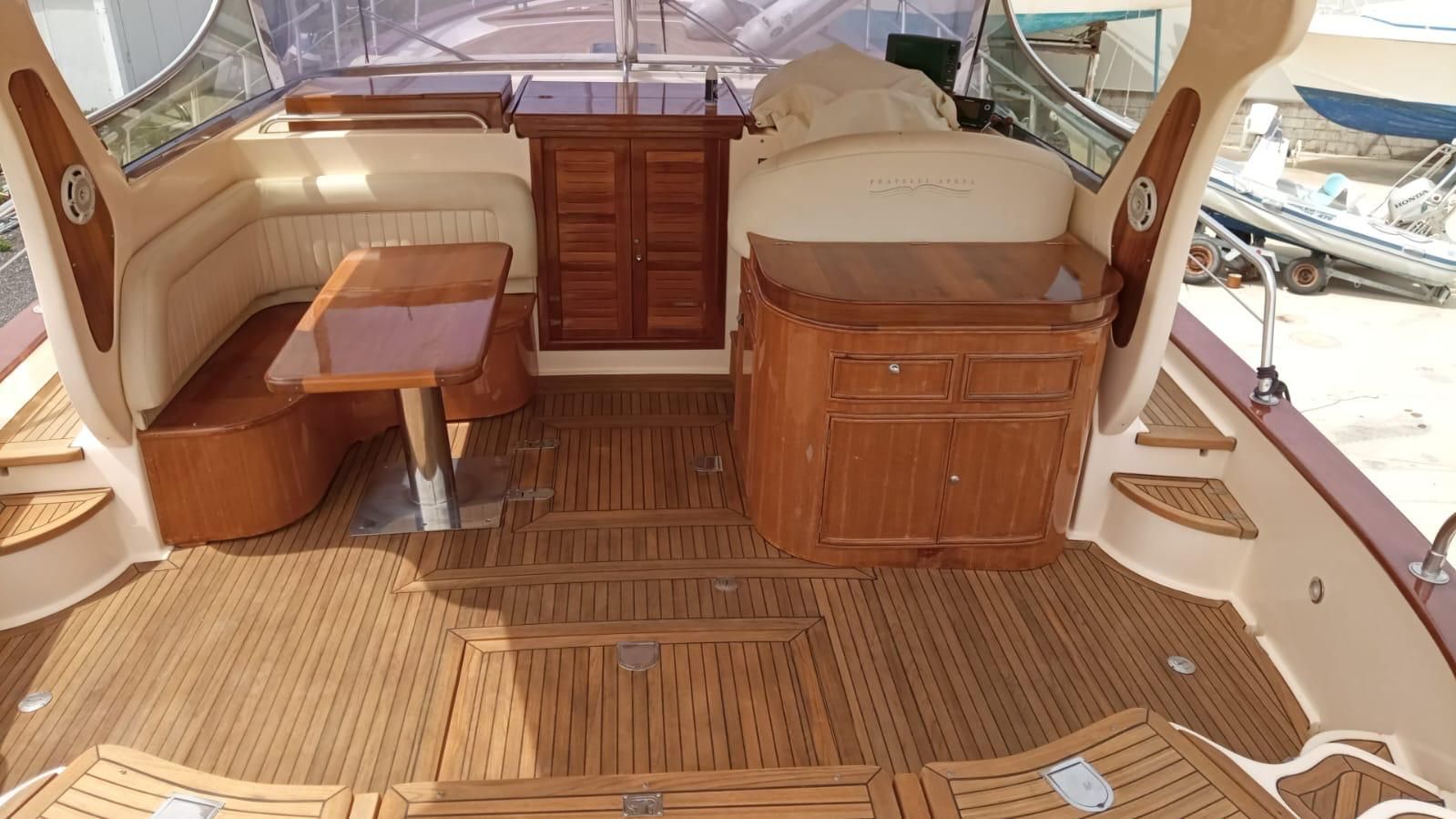 pavimentazione legno barca