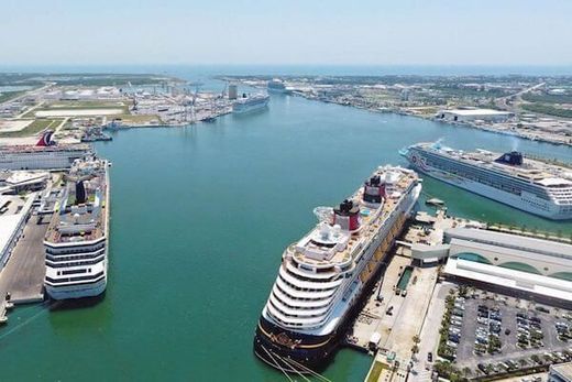 private transportation service to and from cruise ships in Port Canaveral Florida