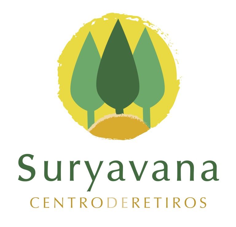 Surayana Centroderretiros logo with green trees inside a yellow circle on white background