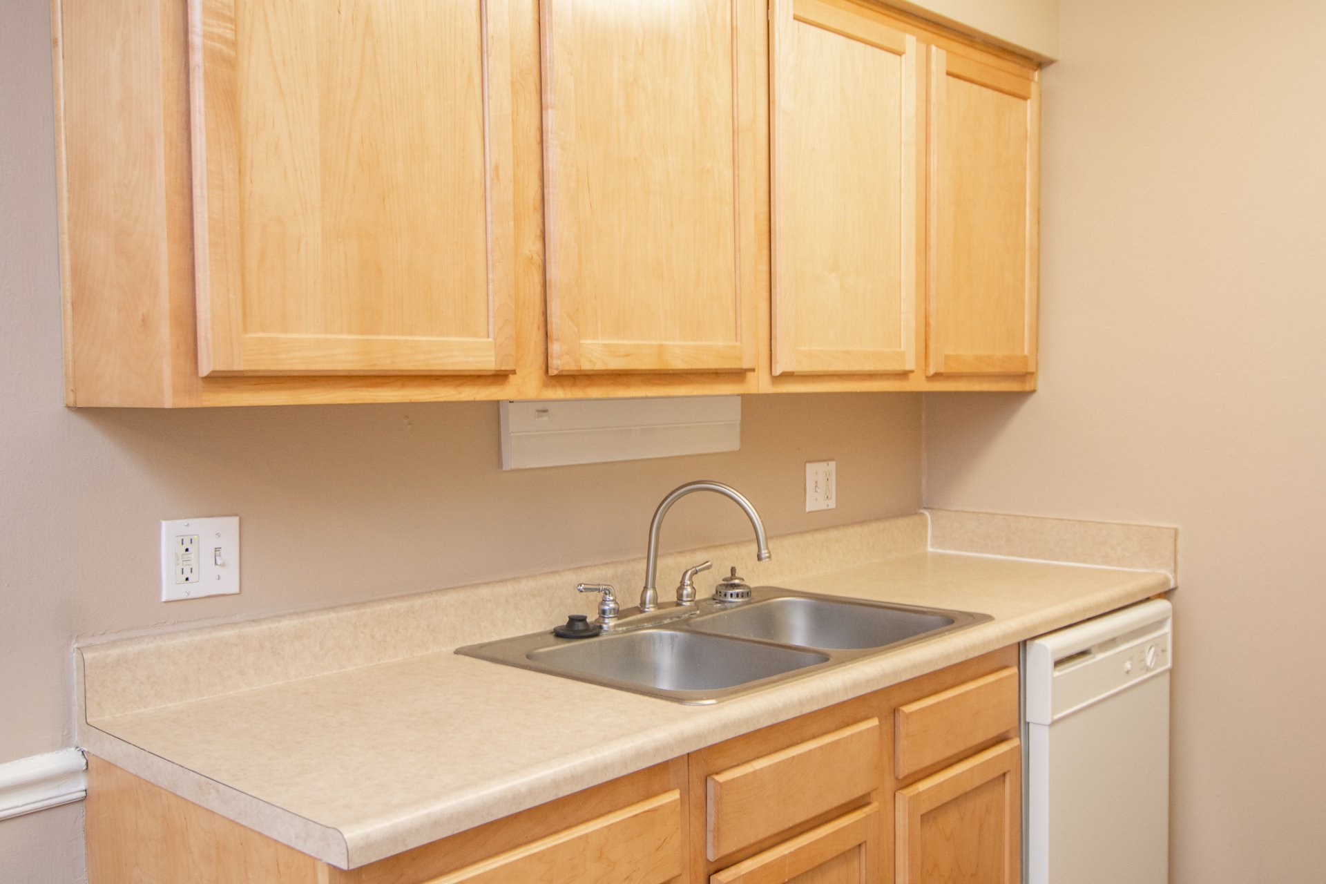 Spring Acres Apartments for Rent in Omaha, NE. ParkLike, Landscaped