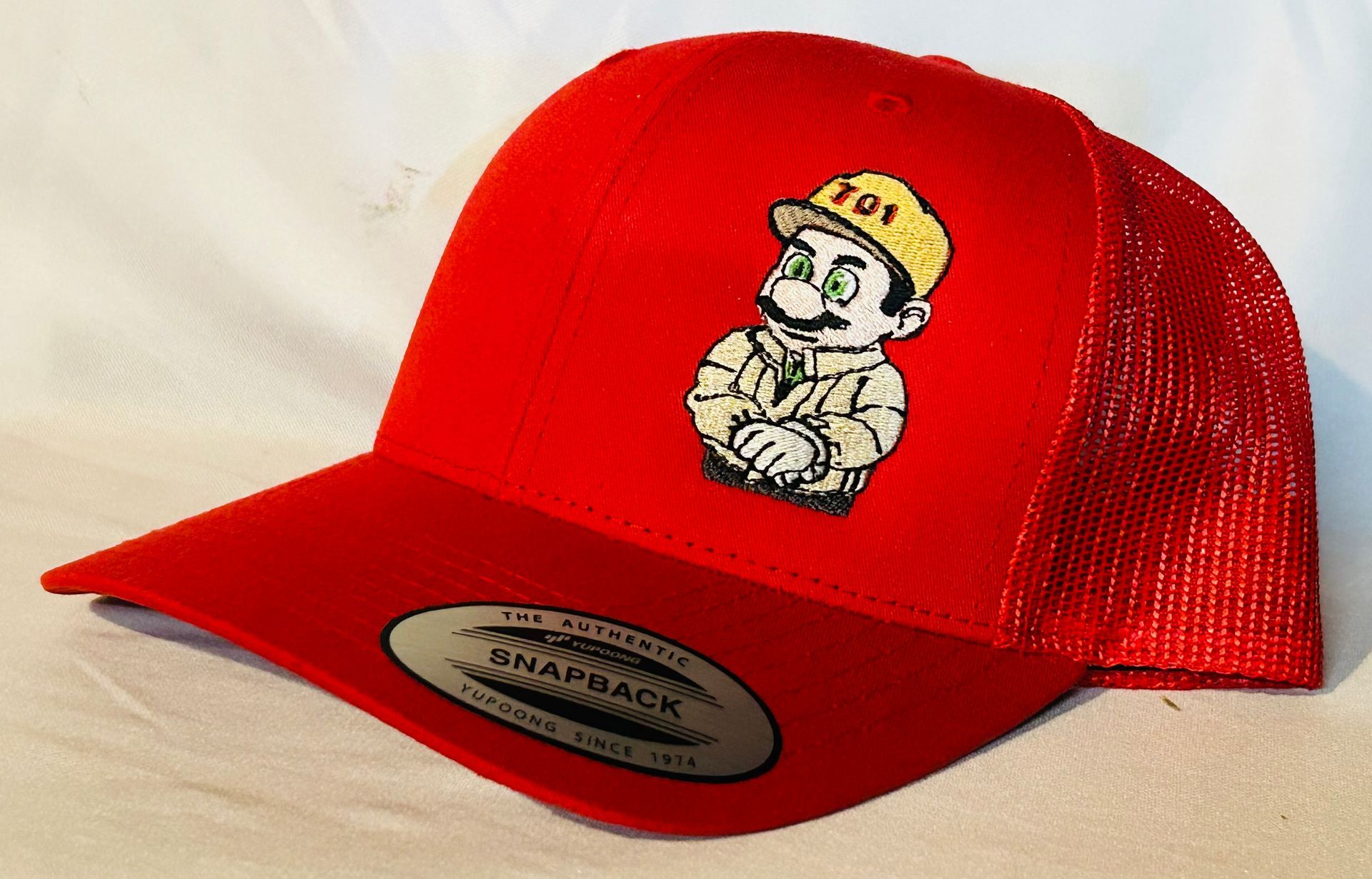 EMBROIDERY SUPERCHAPOS BROS RED HAT