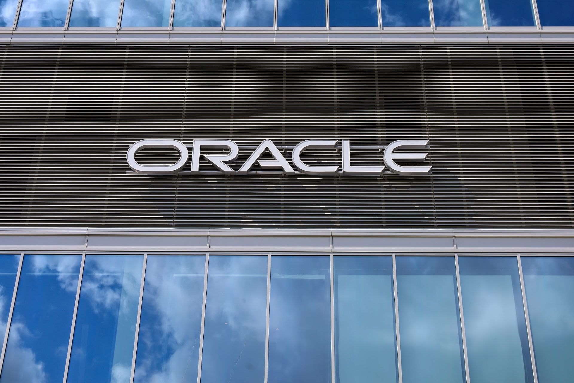 Transform Your Business with Oracle Consulting Services