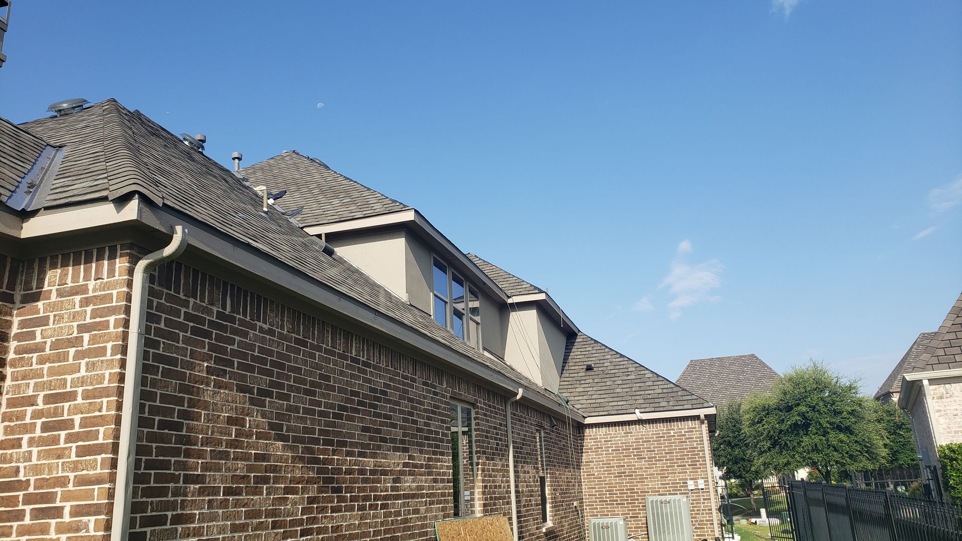 Gutter — Palo Pinto, TX — Spartan Construction and Roofing