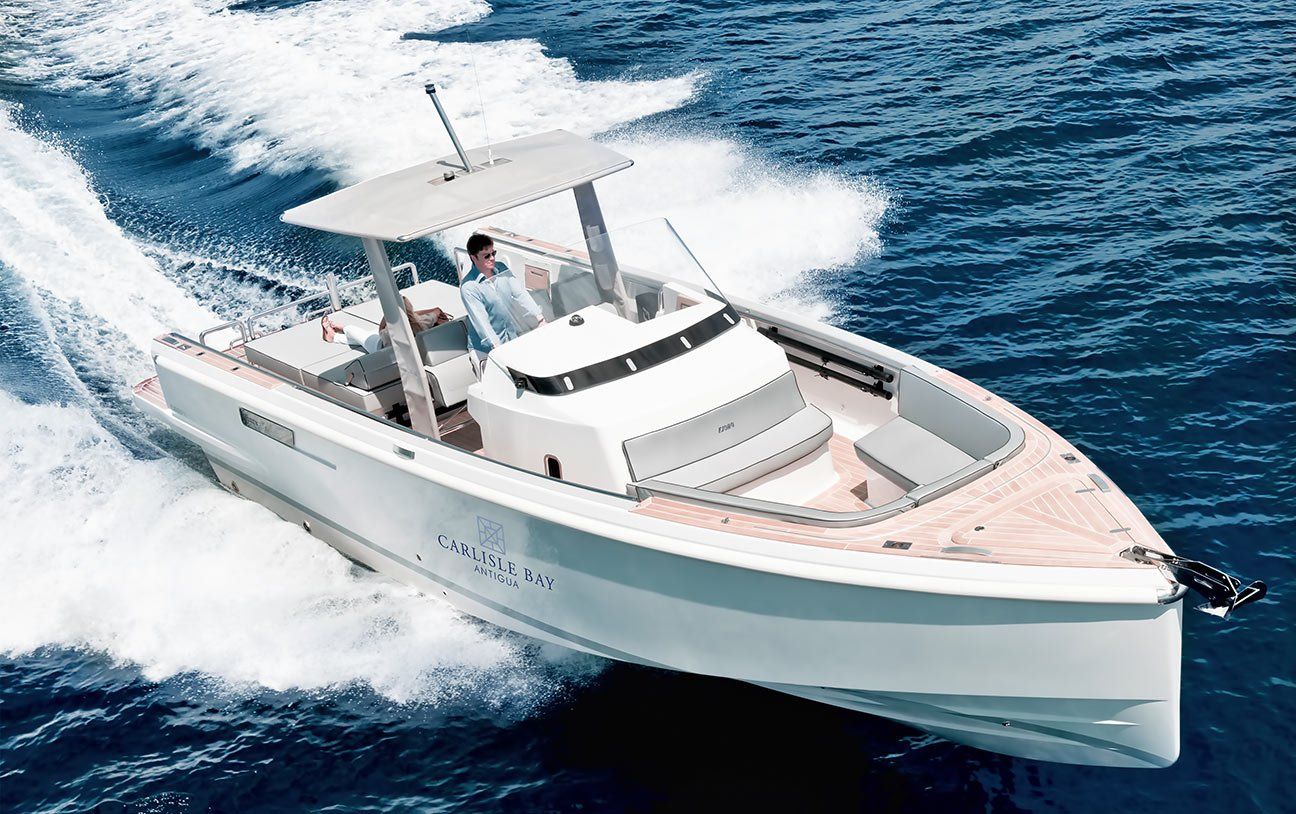 CARLISLE BAY 8