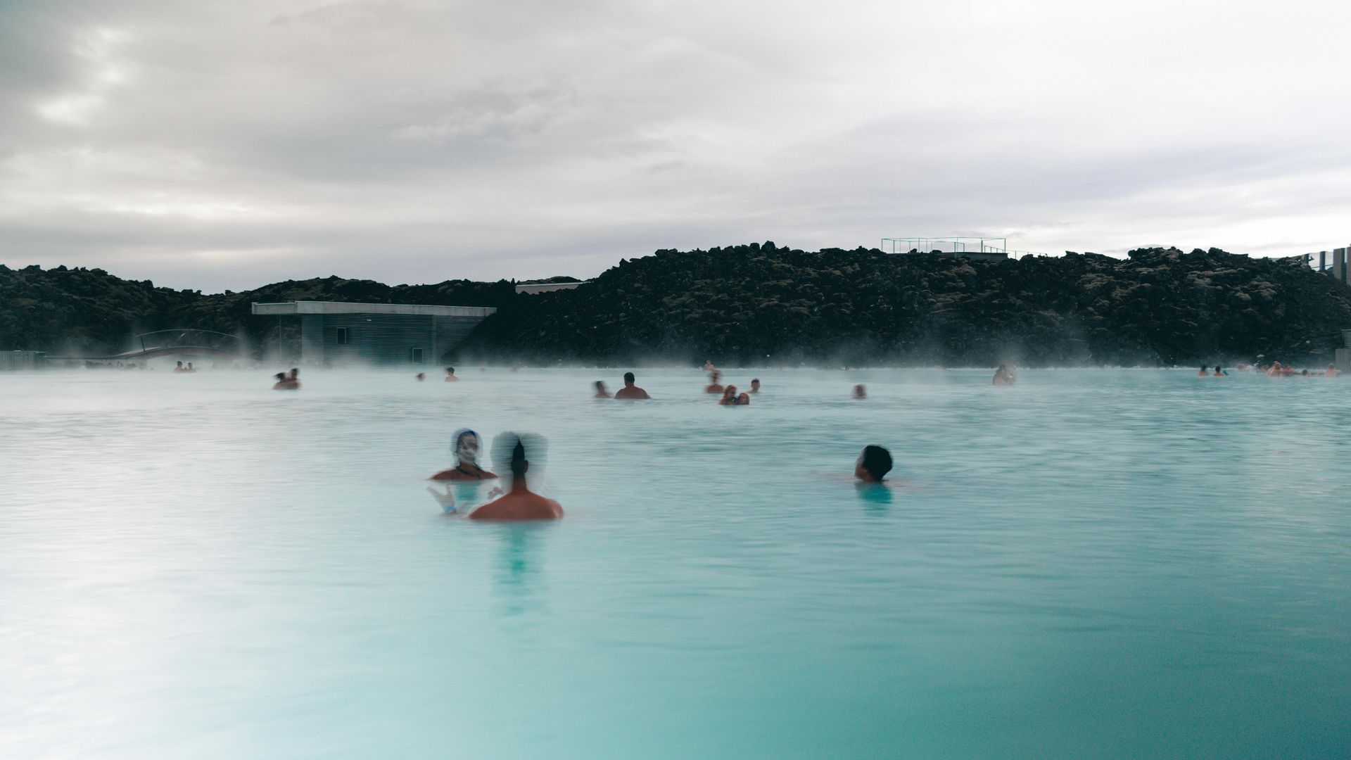 Iceland – Glaciers, Geysers, and the Northern Lights
