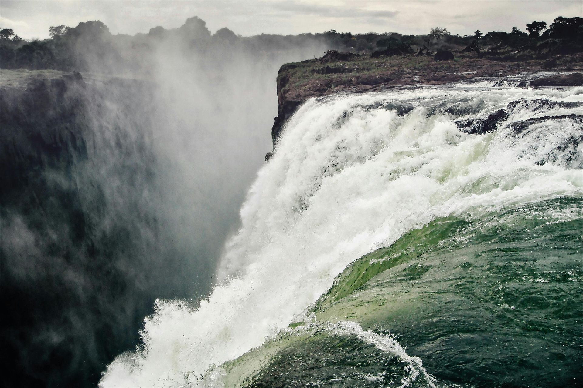 Zambia, Zimbabwe & Victoria Falls