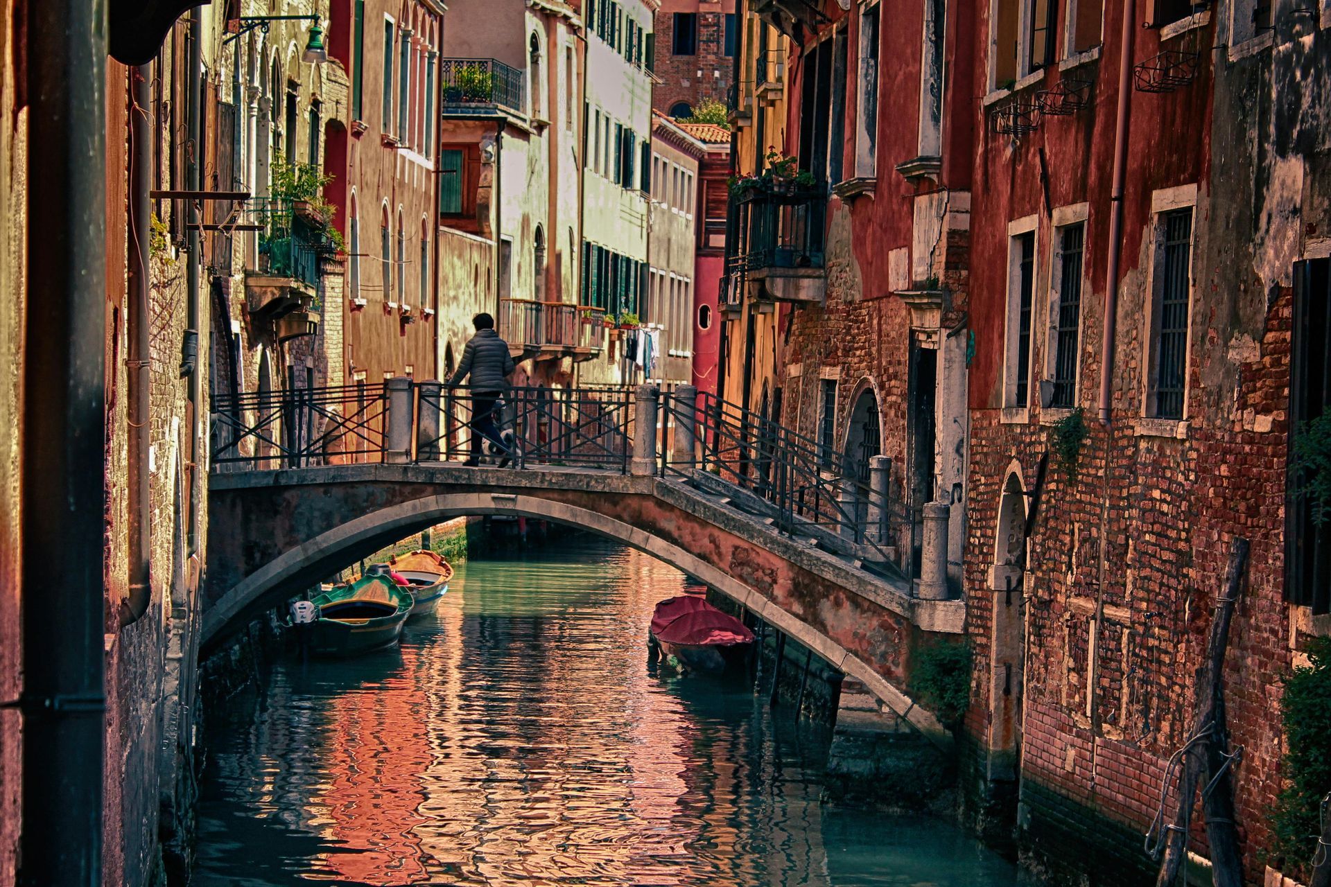 Italy: Cultural Holidays in a Land of Renaissance Cities & Ancient Empires