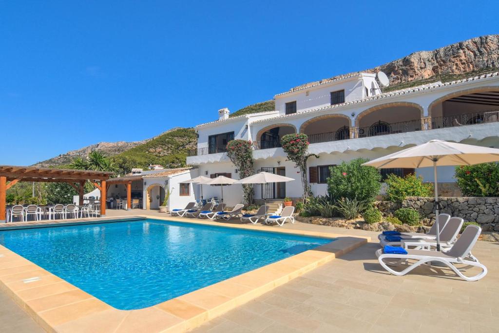 padel-holiday-villa