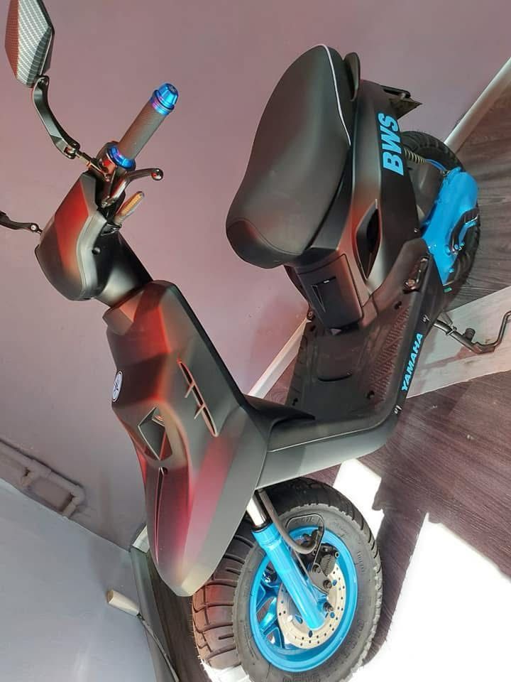 scooter arancione
