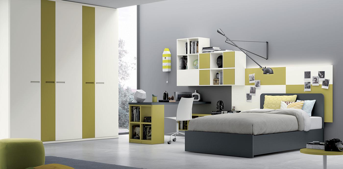 Camera da letto moderna con pareti grigie, mobili bianchi e gialli e ampia finestra.