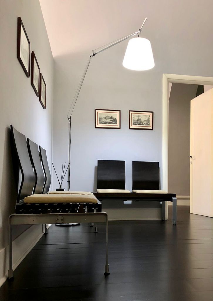 sala di attesa di uno studio legale