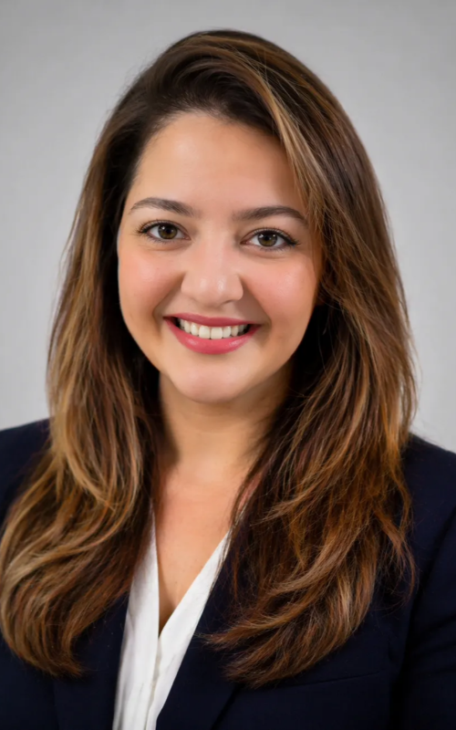 Dr. Romina
