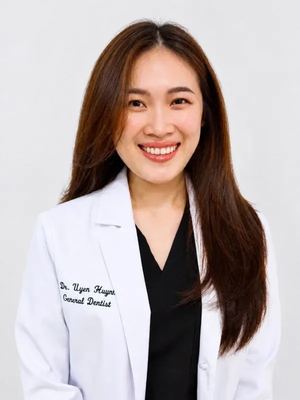 Dr. Uyen Huynh