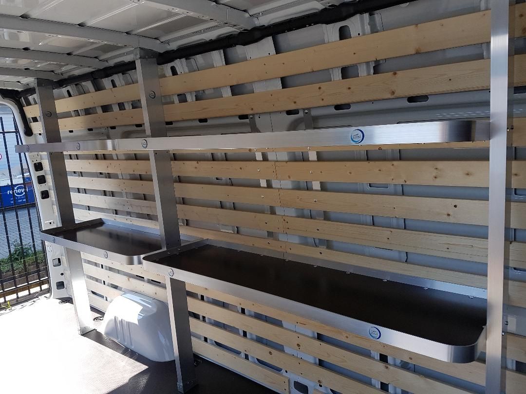 Rekken 320cm bedrijfswagen/schabben voor de pakketdienst