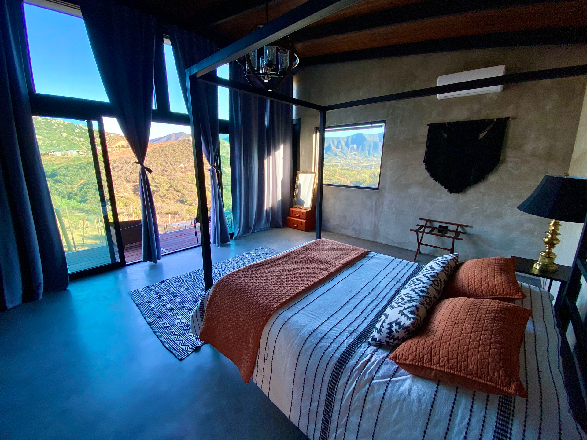 montañas valle de guadalupe