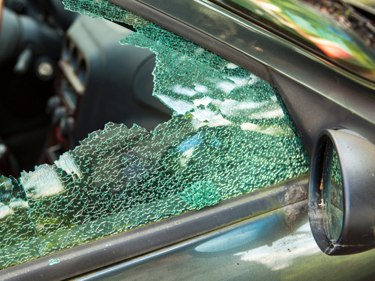 broken side window of car