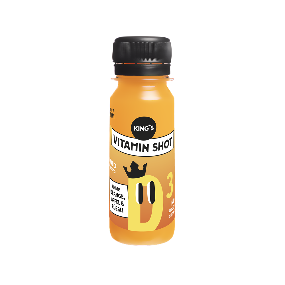 Vitaminshot mit Orange, Apfel, Karotte, Vitamin D3