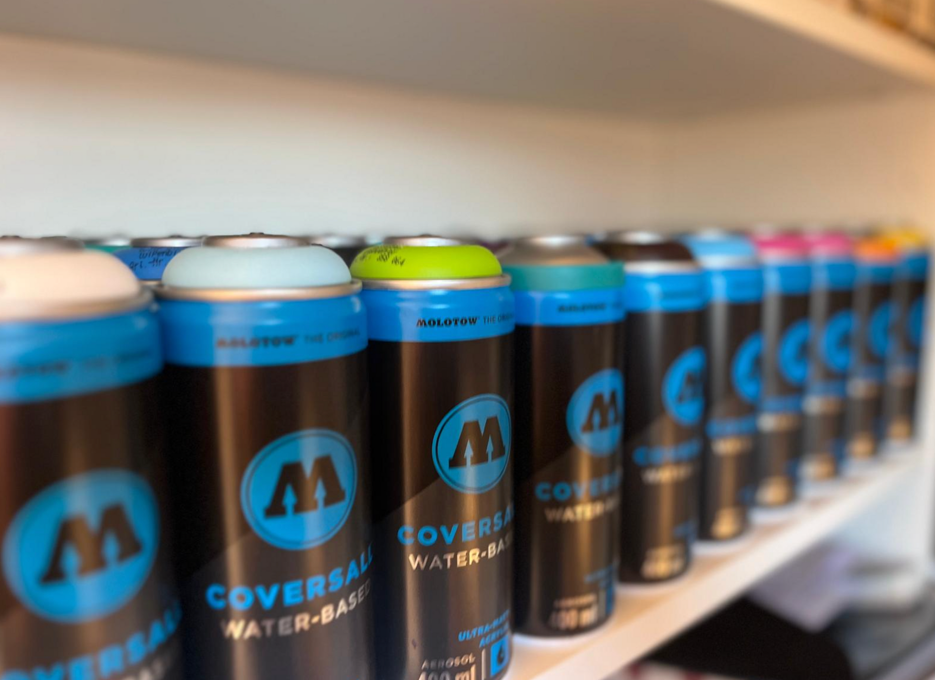 Range of Molotow spray paint - waterbased