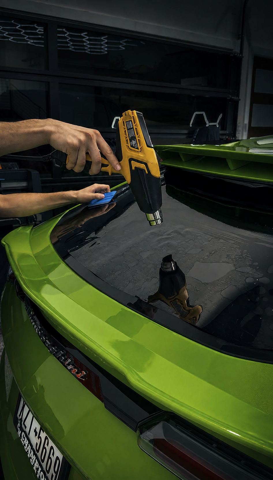 Window tinting feature photo 4