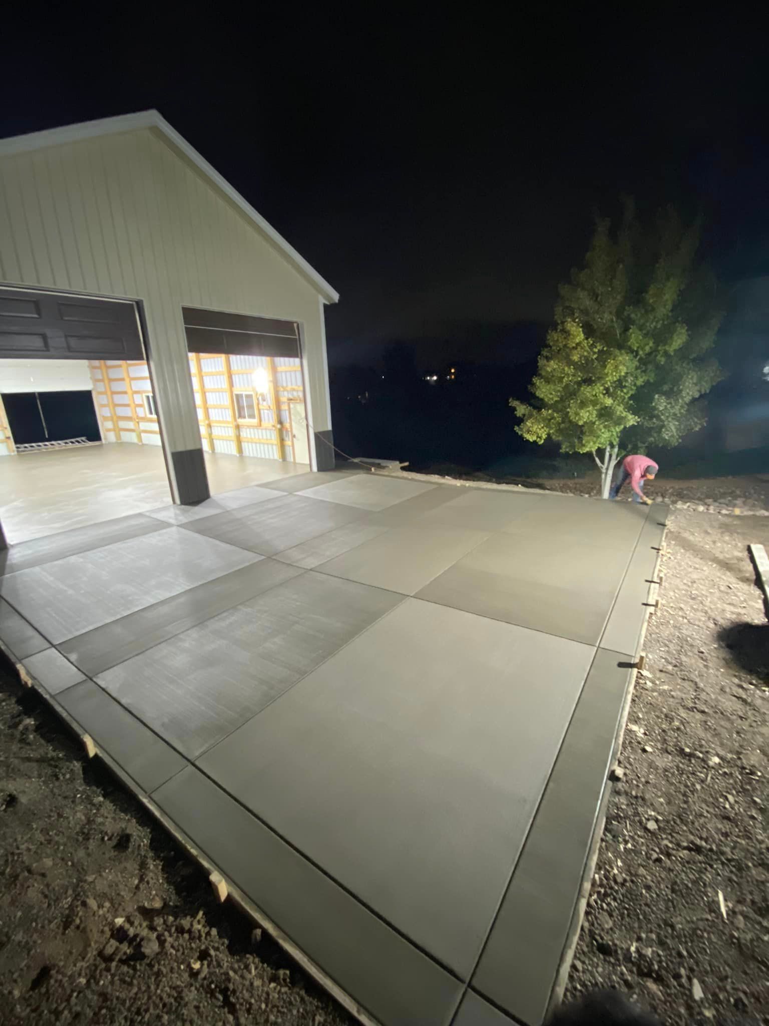 Concrete driveways & Flatwork