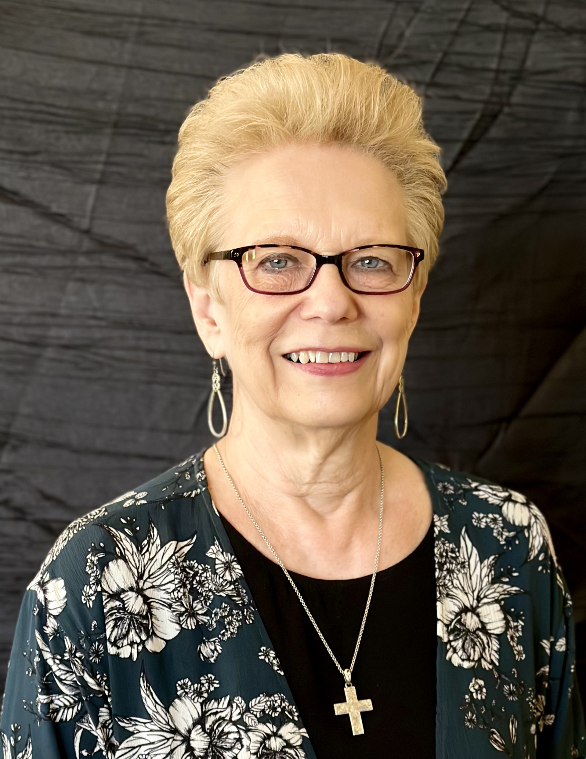 Cindy Defer
