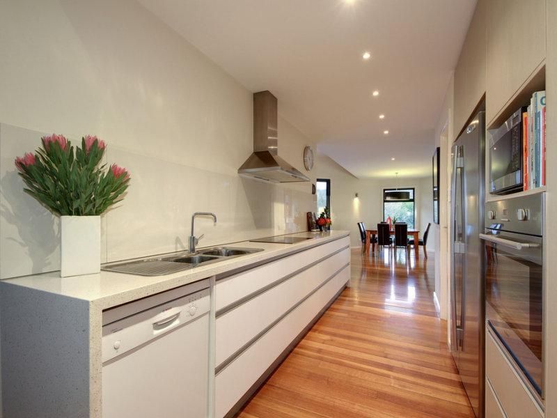 Maroondah Highway Kitchen — Traralgon, VIC — Latrobe Valley Glass