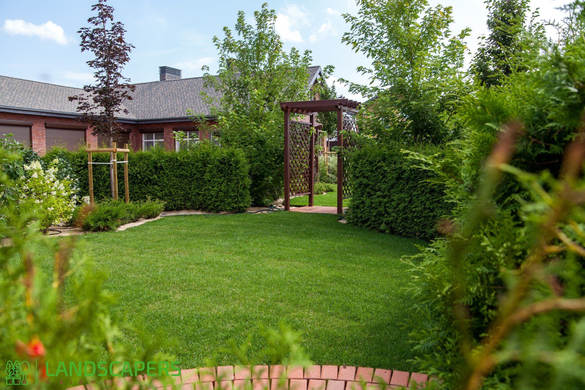 landscapers in cairns