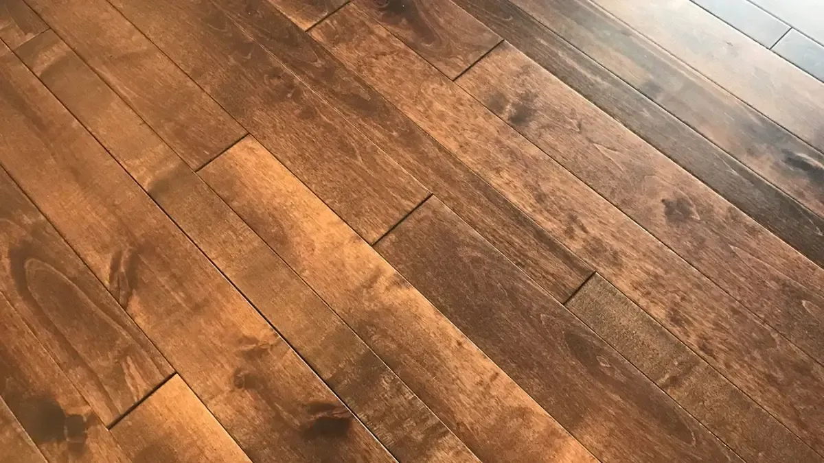 Mixed width wood floor pattern.