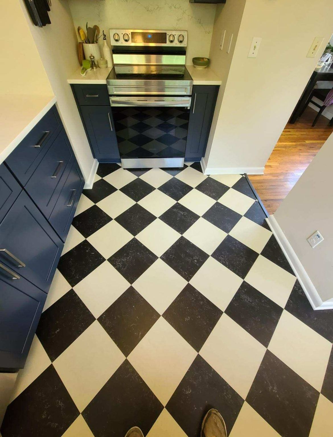 Finished Marmoleum Cinch Loc Seal flooring installation.