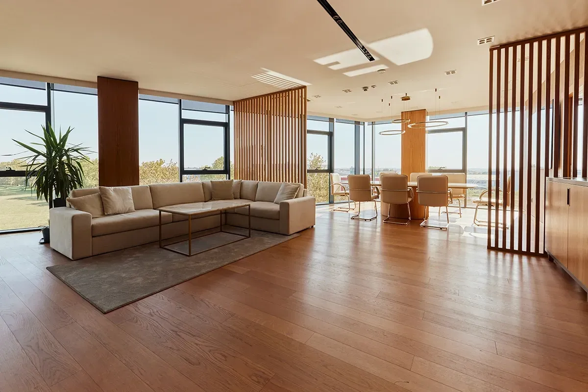 Big, spacious apartment featuring Stonewood Floors.