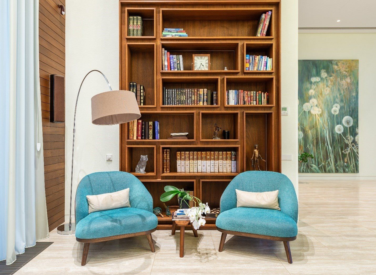 Library style interior design