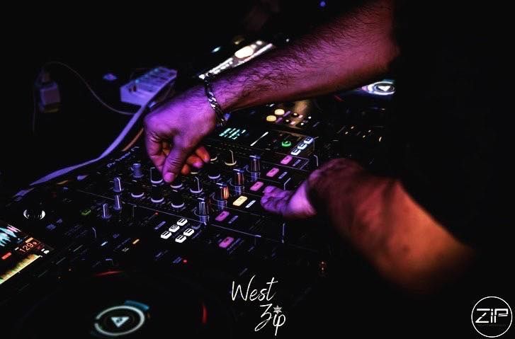 DJ ATX aux platines