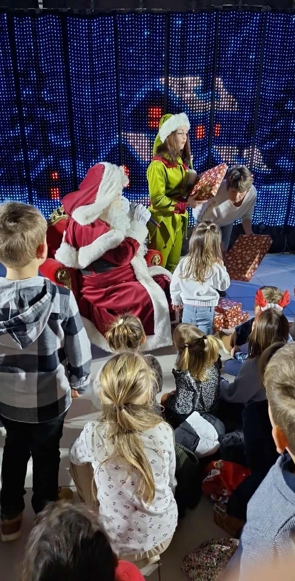 Tableau musical du spectacle Viva Show Noël
