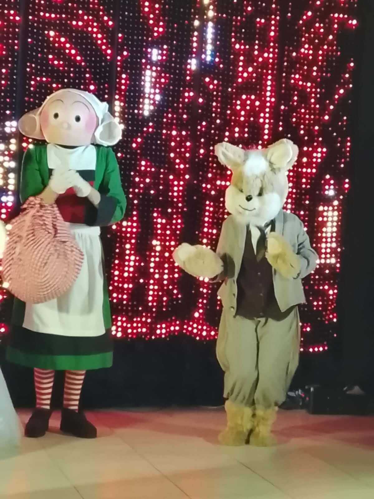 Scène festive de Viva Show Noël