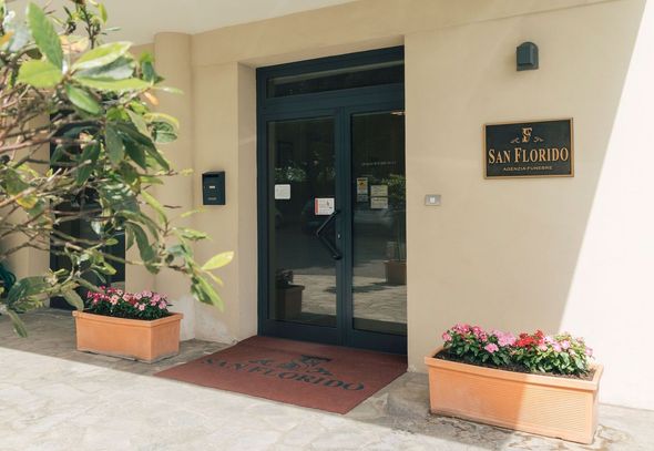 ingresso Agenzia Funebre San Florido