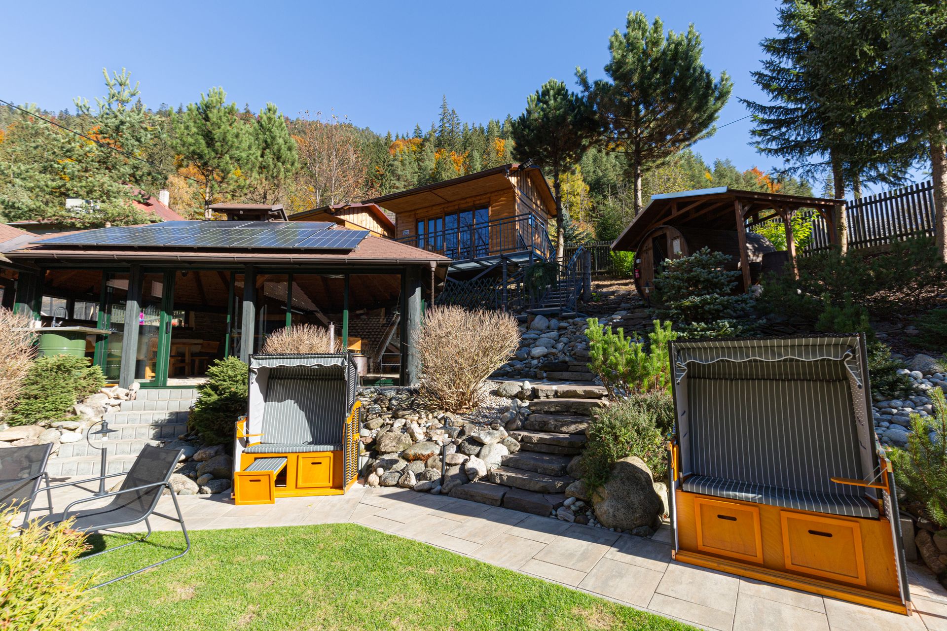 Malužiná exteriér