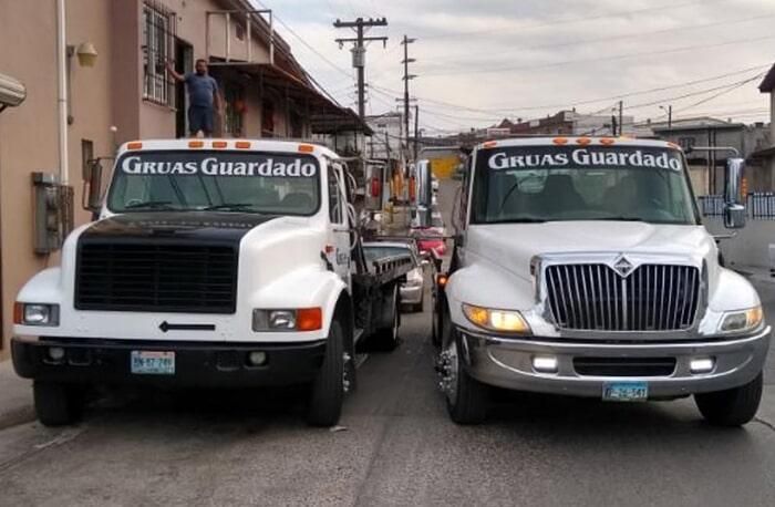 GRÚAS GUARDADO
