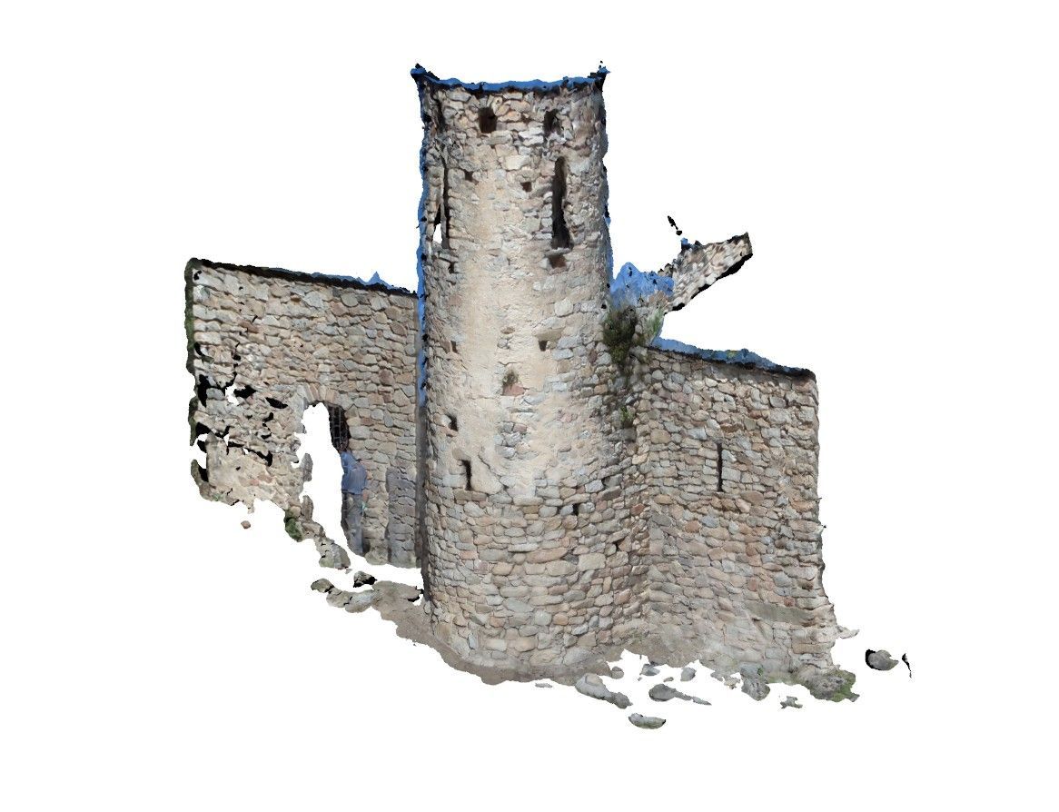 Ruïnes d'un castell de pedra amb una torre central alta i parets danyades sobre un fons blanc