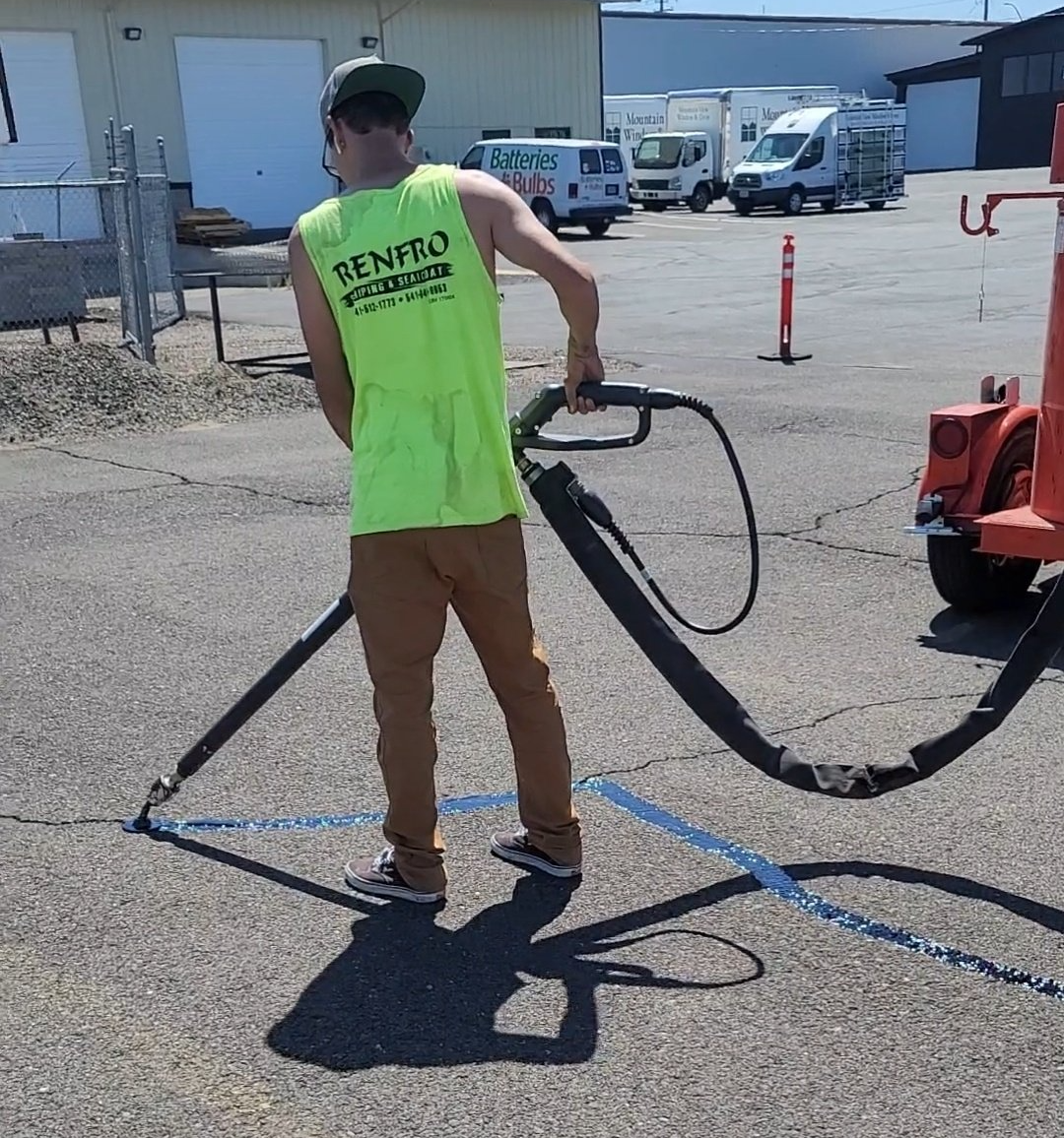 Outdoor Parking Lot — Phoenix, OR — RENFRO Striping Outdoor Parking Lot — Phoenix, OR — RENFRO Striping