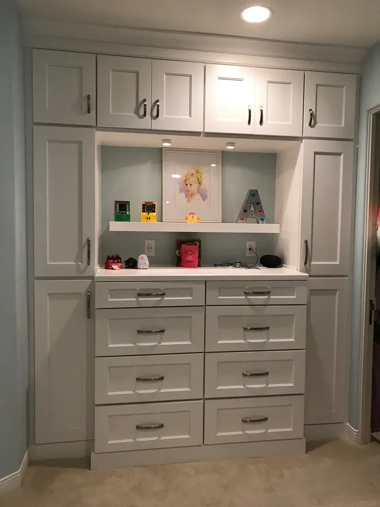 Gallery Item