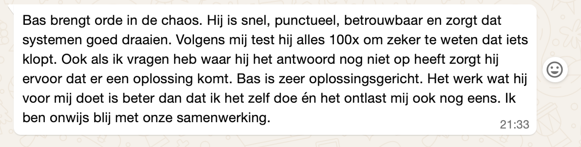 Nederlands handgeschreven briefje op gelinieerd papier, zwarte inkt, met doorgehaalde en gecorrigeerde zinnen.