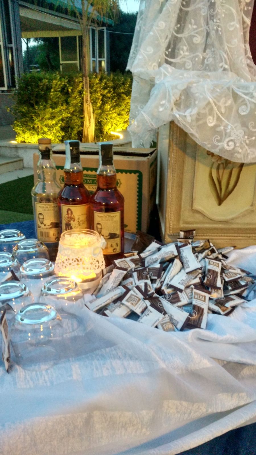 Tavolo con liquore