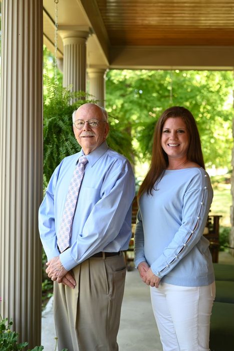 Couple Talking to Insurance Agent — Alexandria, KY — Litton Insurance Services LLC