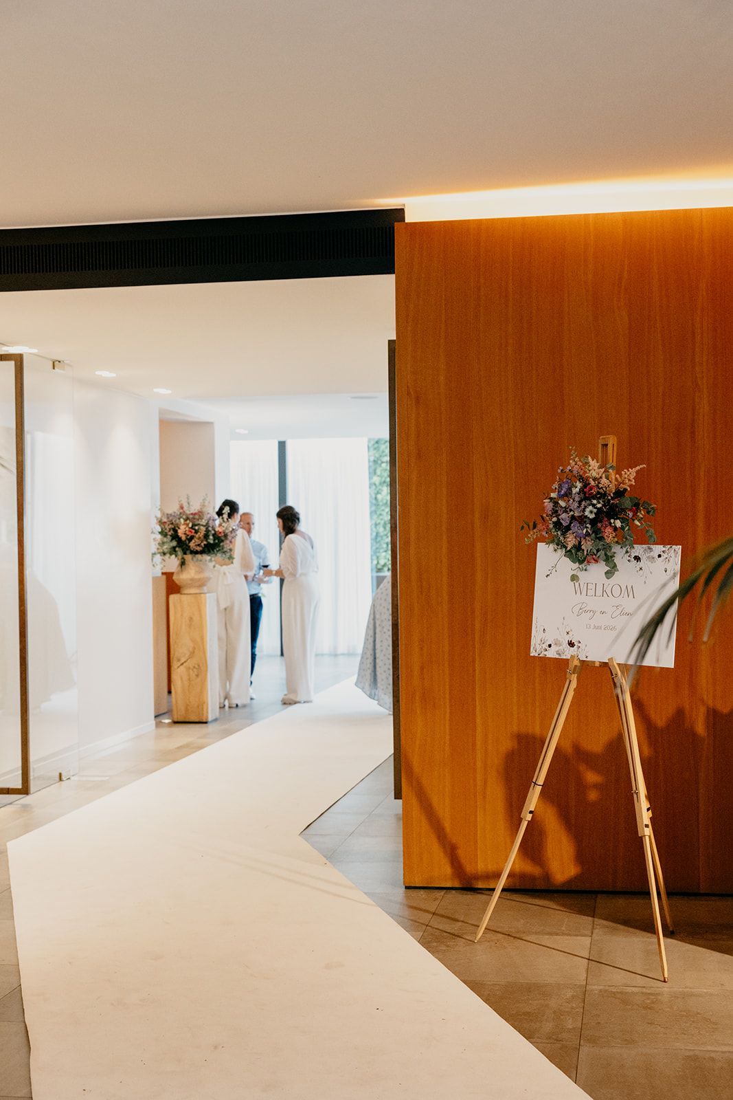 Dessertbuffet die geserveerd wordt tijdens een feest bij feestzaal t'Hoornaerts