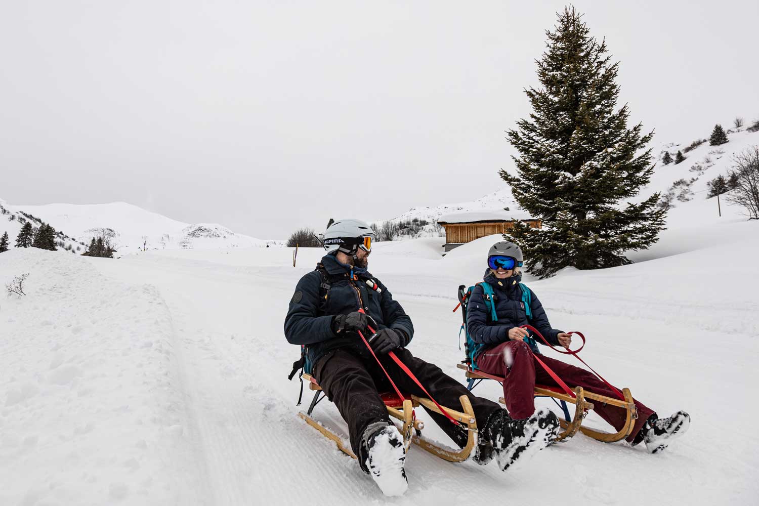 Wintervergnügen Schlitten