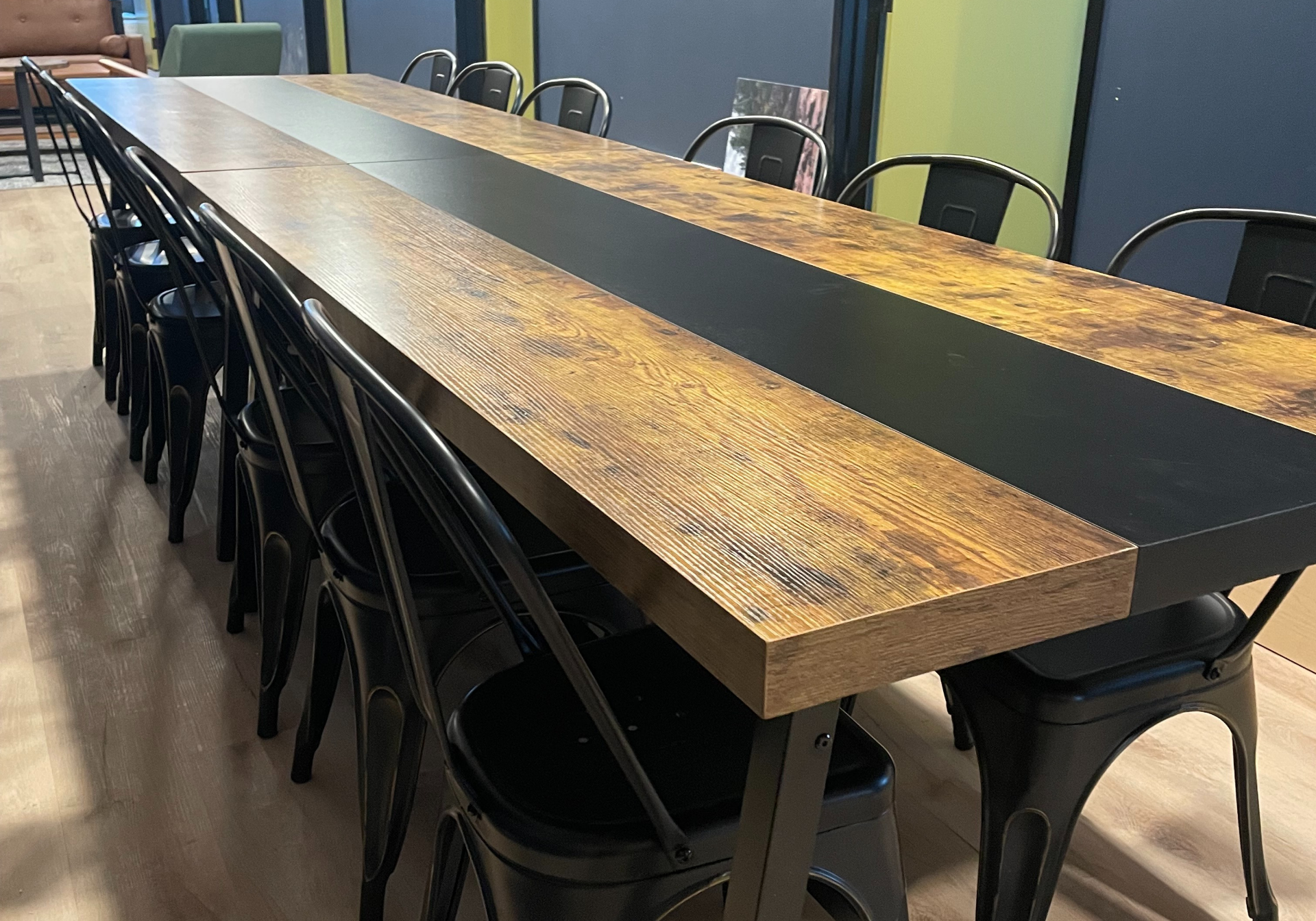 Communal table in Zenith Basecamp